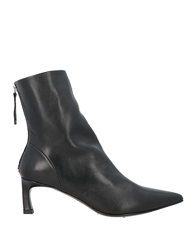 HALMANERA Ankle boot Leather