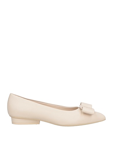 FERRAGAMO Ballet flats Ivory Leather