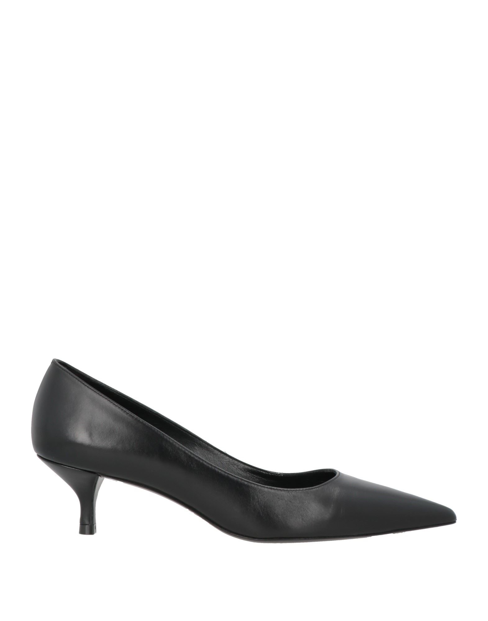 STUART WEITZMAN - Pumps