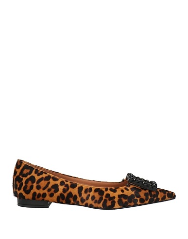ROBERTO FESTA Ballet flats Camel Textile fibres