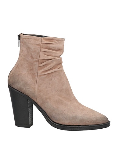 DUCANERO Полусапоги и высокие ботинки Кожа