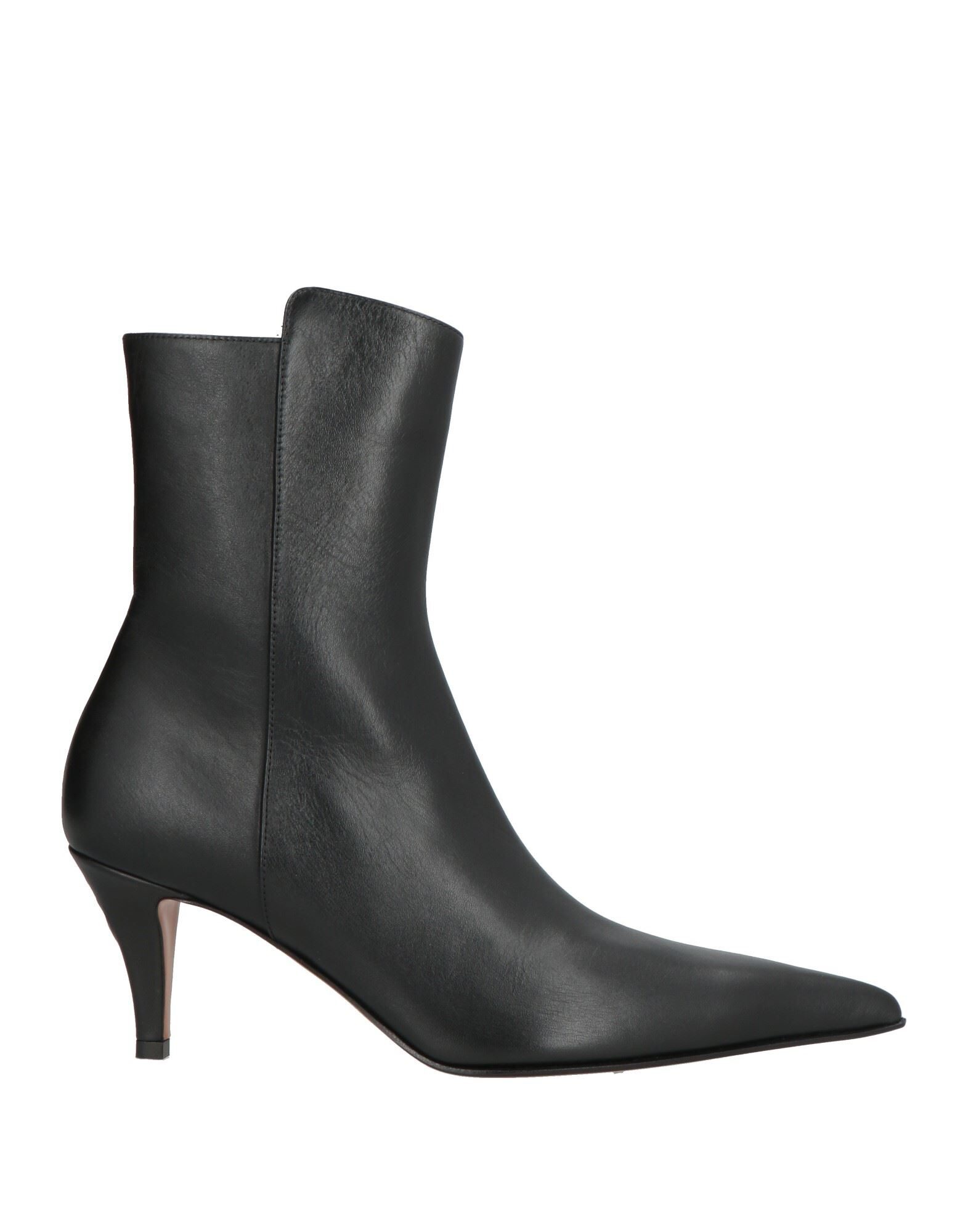 MCQUEEN - Ankle boots