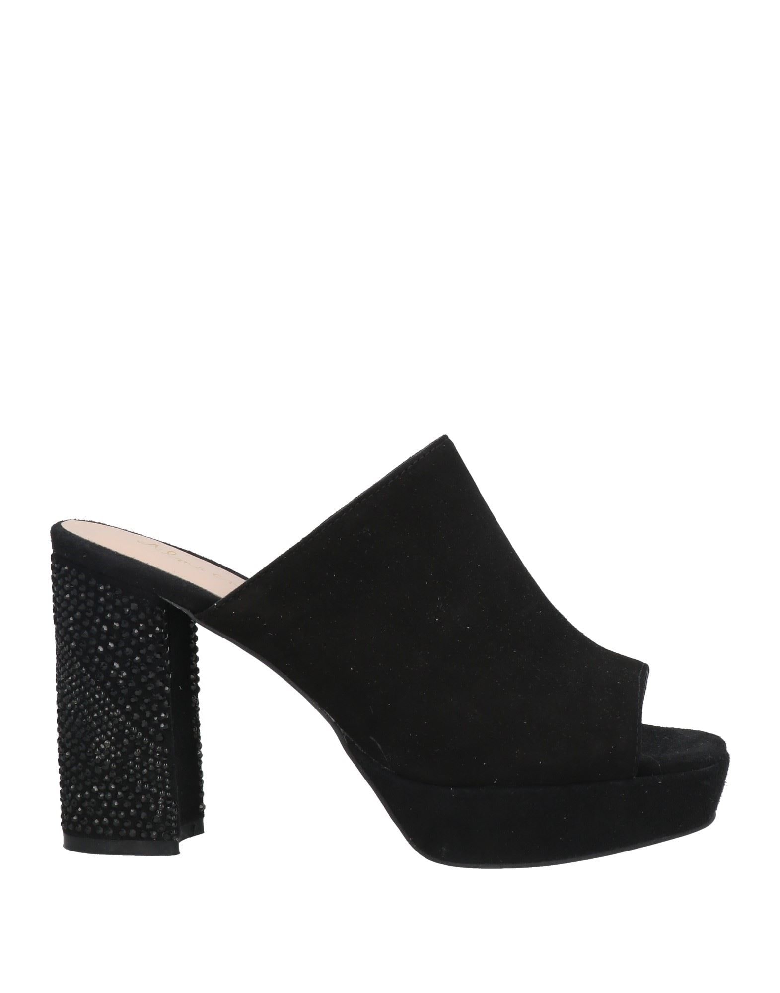 ALMA EN PENA. - Sandals