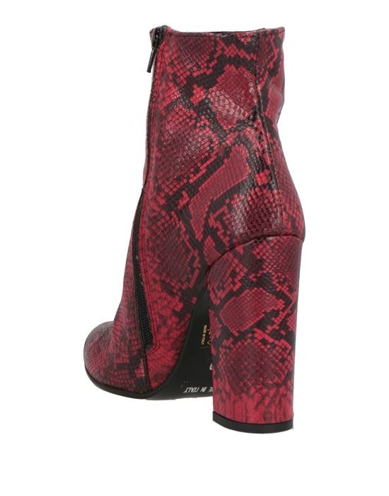 HILYA Полусапоги и высокие ботинки