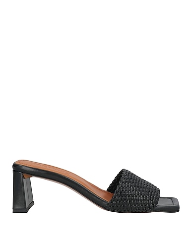 SOULIERS MARTINEZ Sandals Black Leather