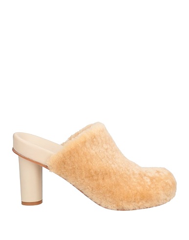 PALOMA BARCELÓ Mules and clogs Beige Shearling