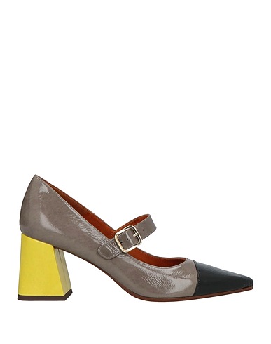 CHIE MIHARA Pump Black Leather