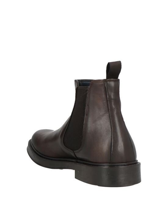 PIÚ DUE +2 Полусапоги и высокие ботинки