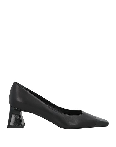 J.A.P. JOSE ANTONIO PEREIRA Court Black Leather