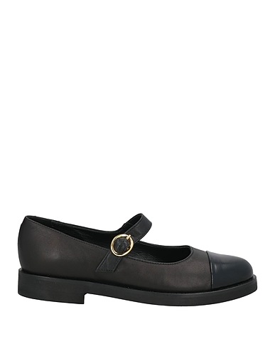KARIDA Footwear Black Leather