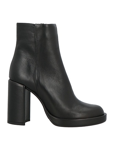 NOA A. Ankle boot Black Leather