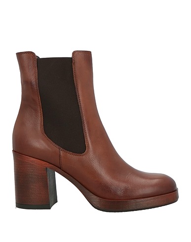 NOA A. Ankle boot Leather