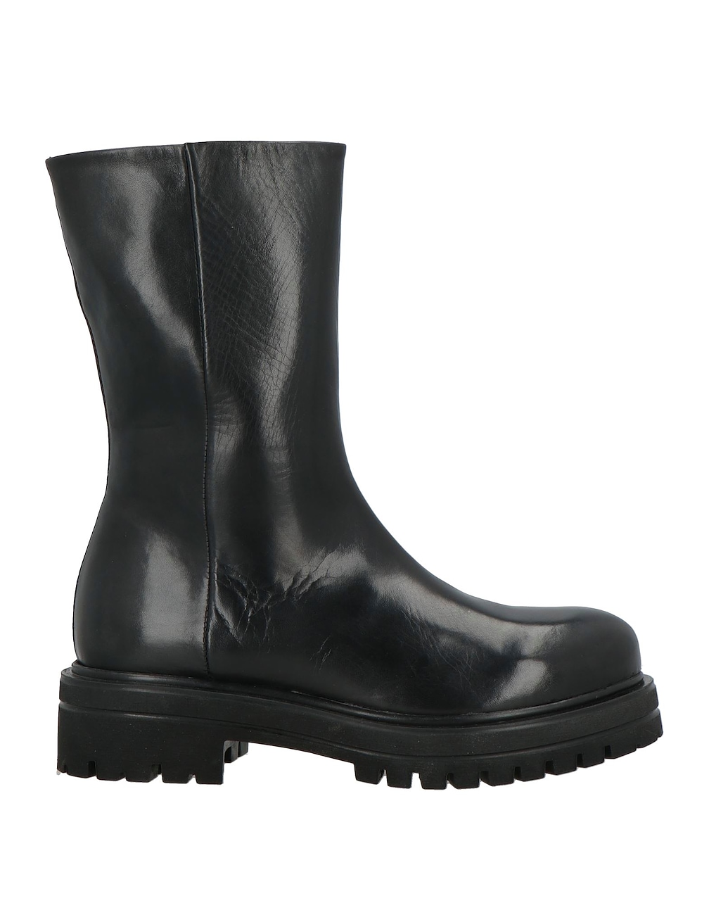 NOA A. - Μποτάκια