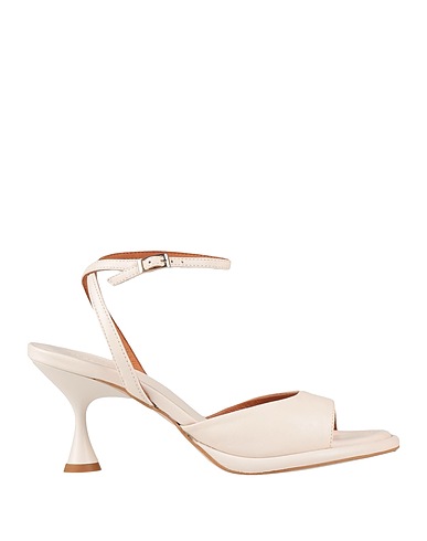 ÁNGEL ALARCÓN Sandalen Off white Leder