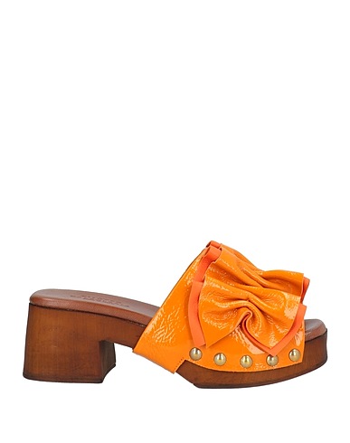 FILOTEO CALZOLERIA Mules and clogs Orange Leather