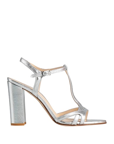 LE FABIAN Sandals Leather