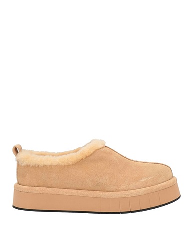 PALOMA BARCELÓ Mules and clogs Sand Shearling