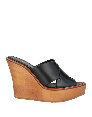 PALOMA BARCELÓ Mules and clogs Black Leather