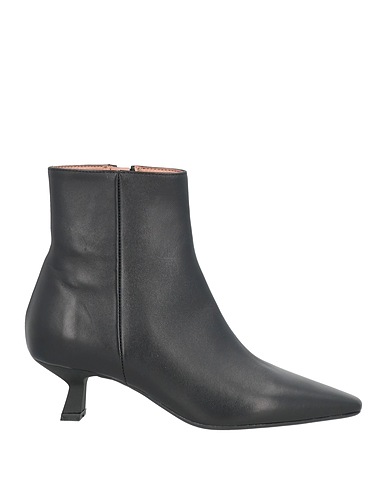 J.A.P. JOSE ANTONIO PEREIRA Ankle boot Black Leather