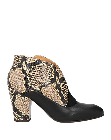 CHIE MIHARA Ankle boot Black Leather