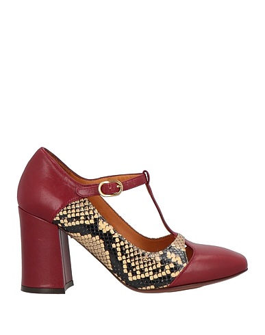 CHIE MIHARA Court Burgundy Leather