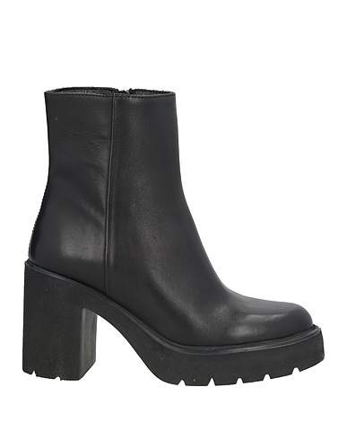 UNISA Ankle boot Black Leather