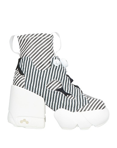 MAISON MARGIELA x REEBOK Stivaletti Bianco Fibre tessili