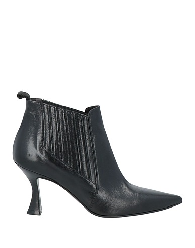 ZINDA Ankle boot Black Leather