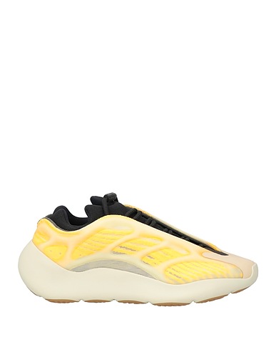 ADIDAS x YEEZY Sneakers Jaune pastel Fibres textiles, Autres fibres