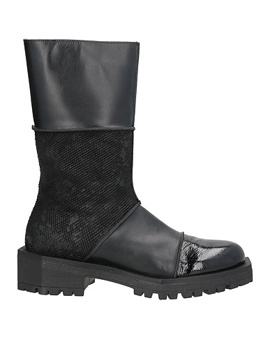 LE BOHÉMIEN Ankle boot Black Calfskin
