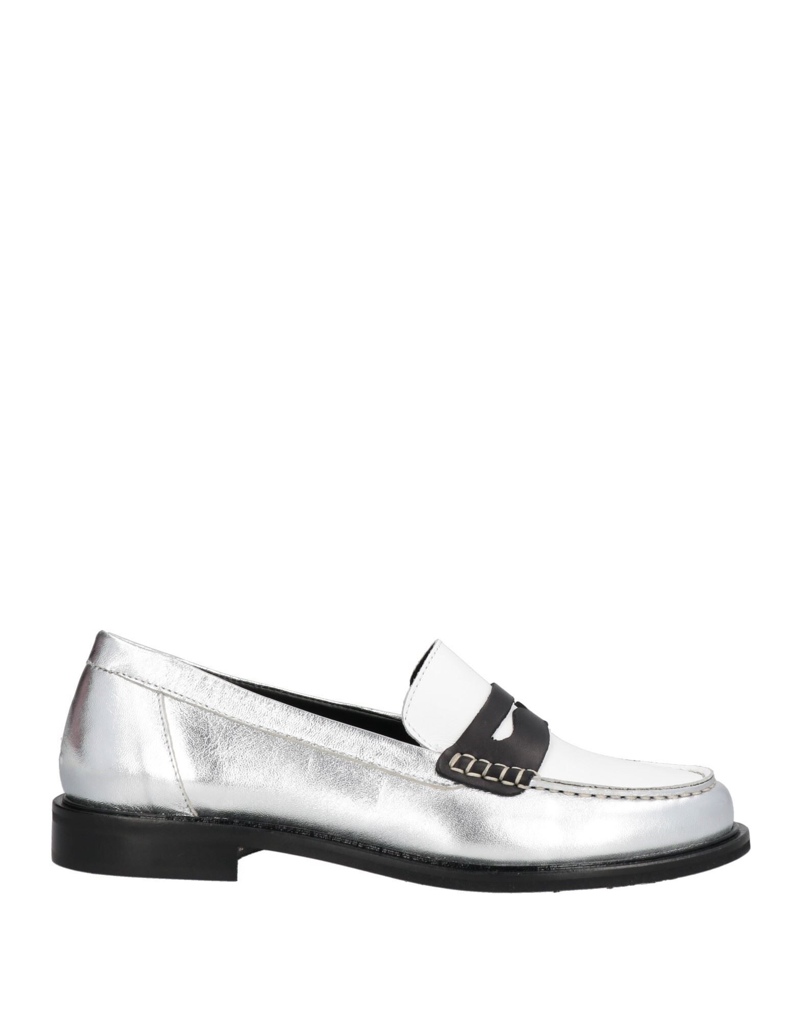 DIVINE FOLLIE - Loafers