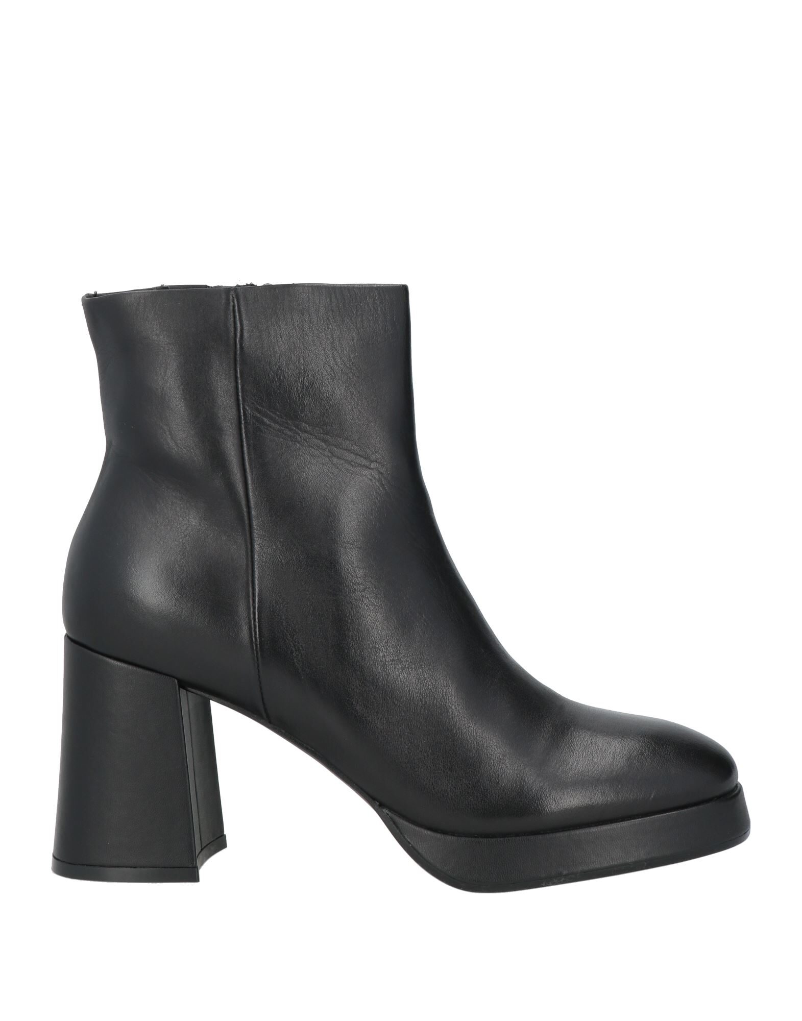 SILVIAN HEACH - Полусапоги и высокие ботинки