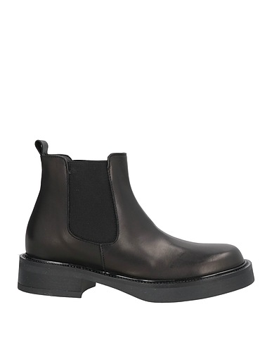 OVYÉ Ankle boot Black Calfskin