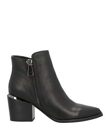 ALMA EN PENA. Ankle boot Black Leather