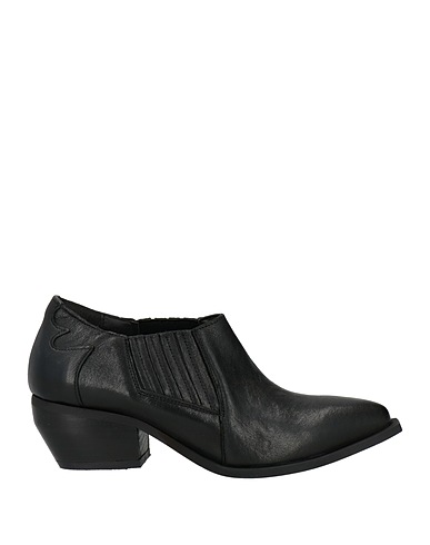 OVYÉ Ankle boot Goat skin