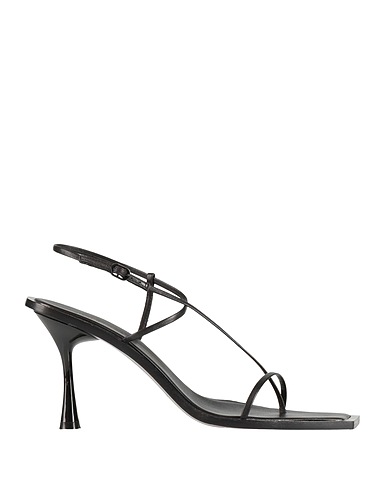 STUDIO AMELIA Thong sandals Leather