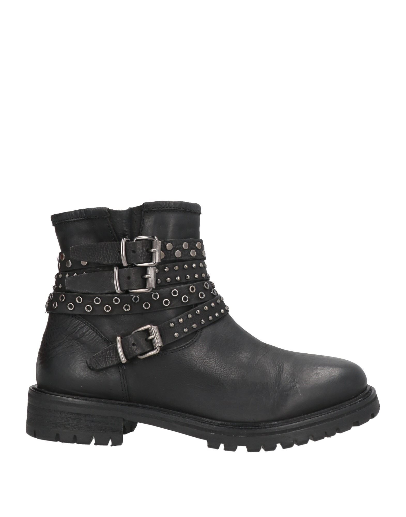 KEB - Ankle boots