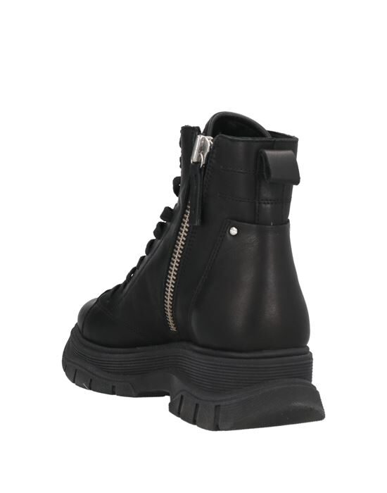 CRIME London Полусапоги и высокие ботинки