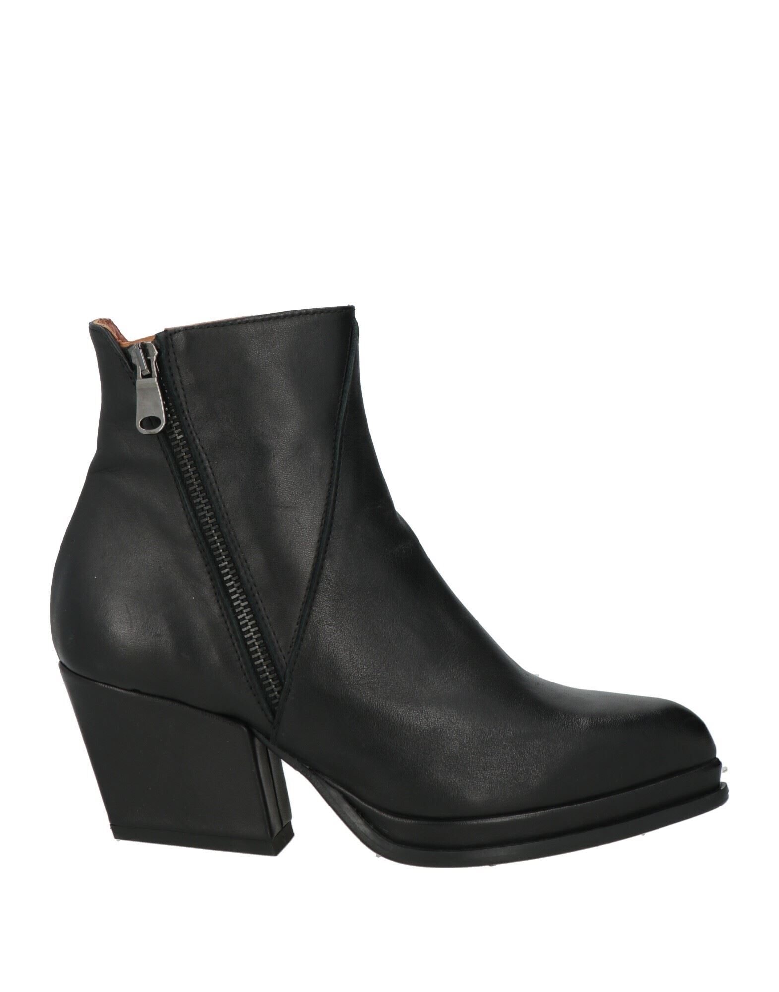 CURIOSITÉ - Ankle boots