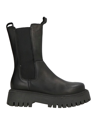 NOA A. Ankle boot Black Leather