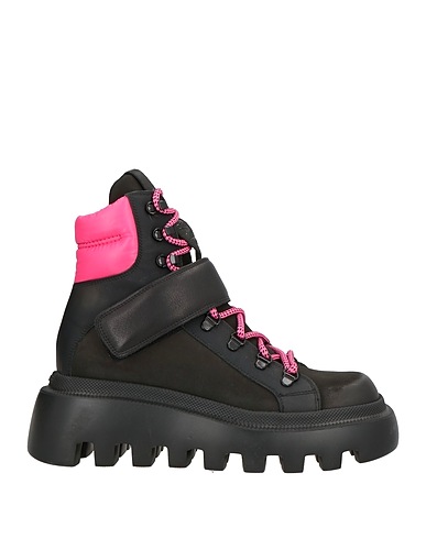 VIC MATIĒ Ankle boot Black Leather, Textile fibres