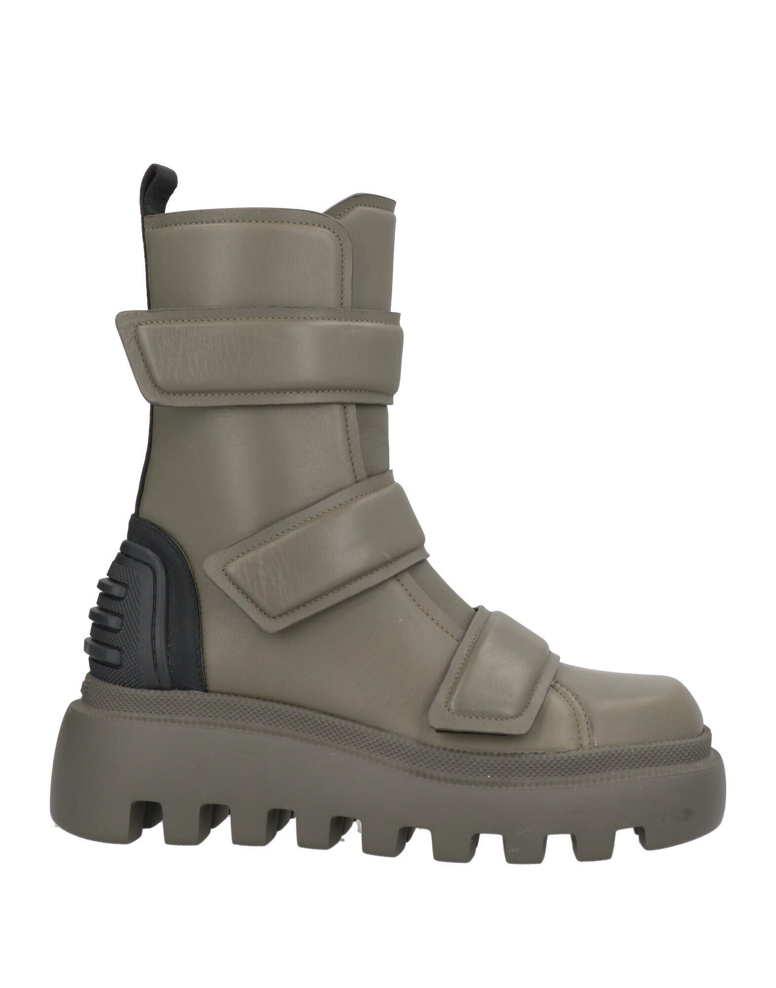 VIC MATIĒ - Ankle boots