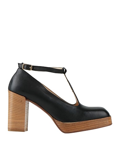 NOA A. Court Black Calfskin