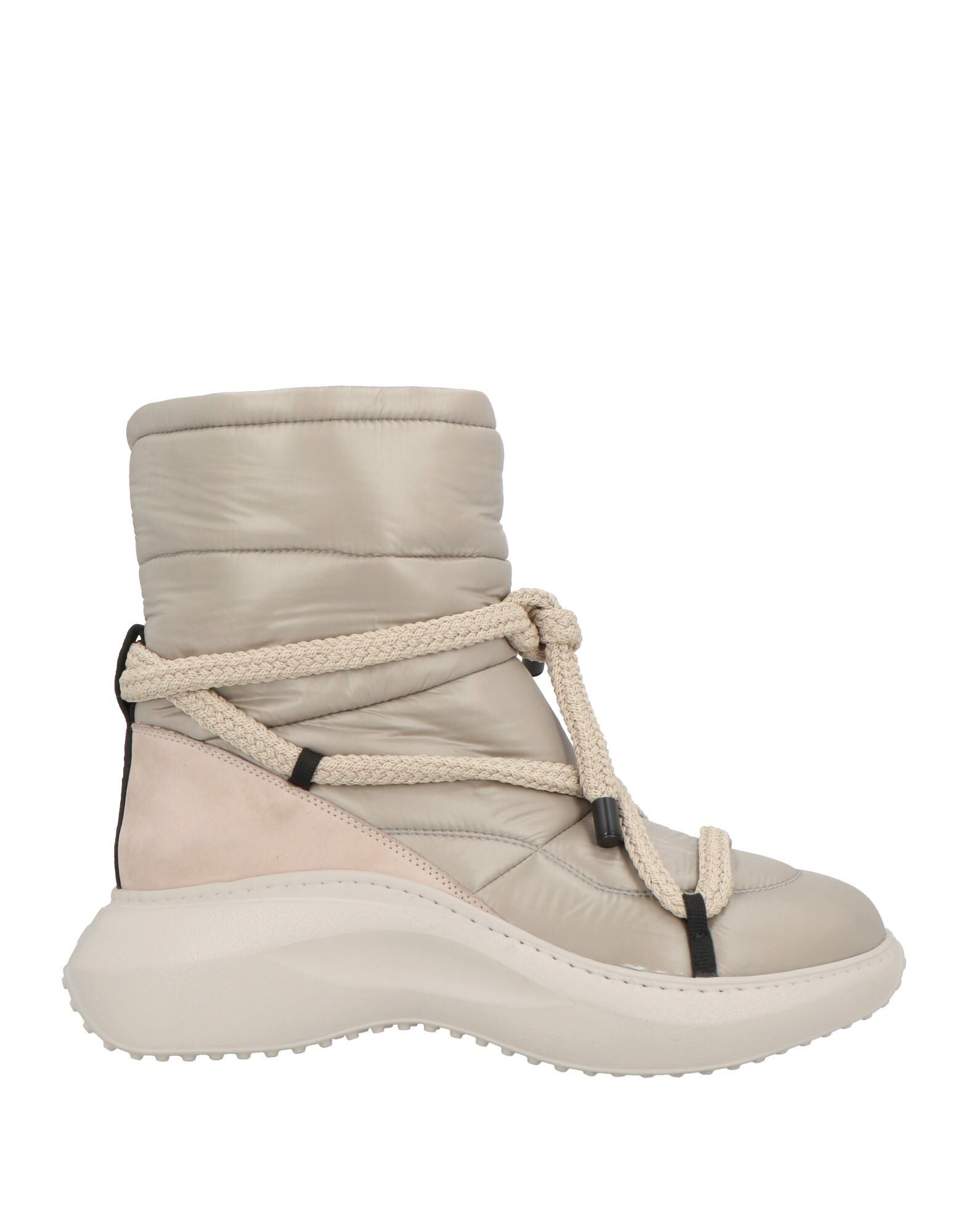 VIC MATIĒ - Stiefeletten