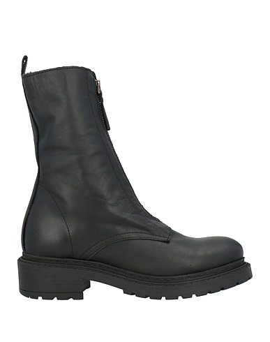 VOLTA 49 Ankle boot Black Calfskin