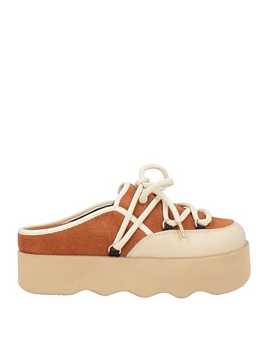 SCHOLL Mules and clogs Camel Leather