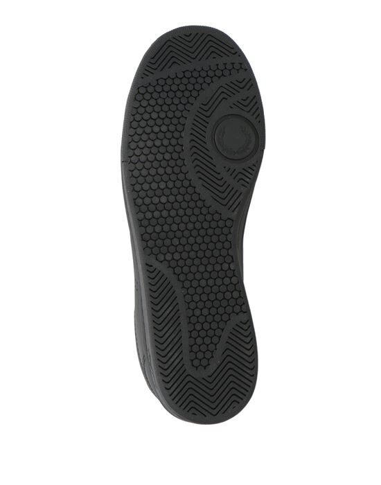 FRED PERRY Кеды и кроссовки