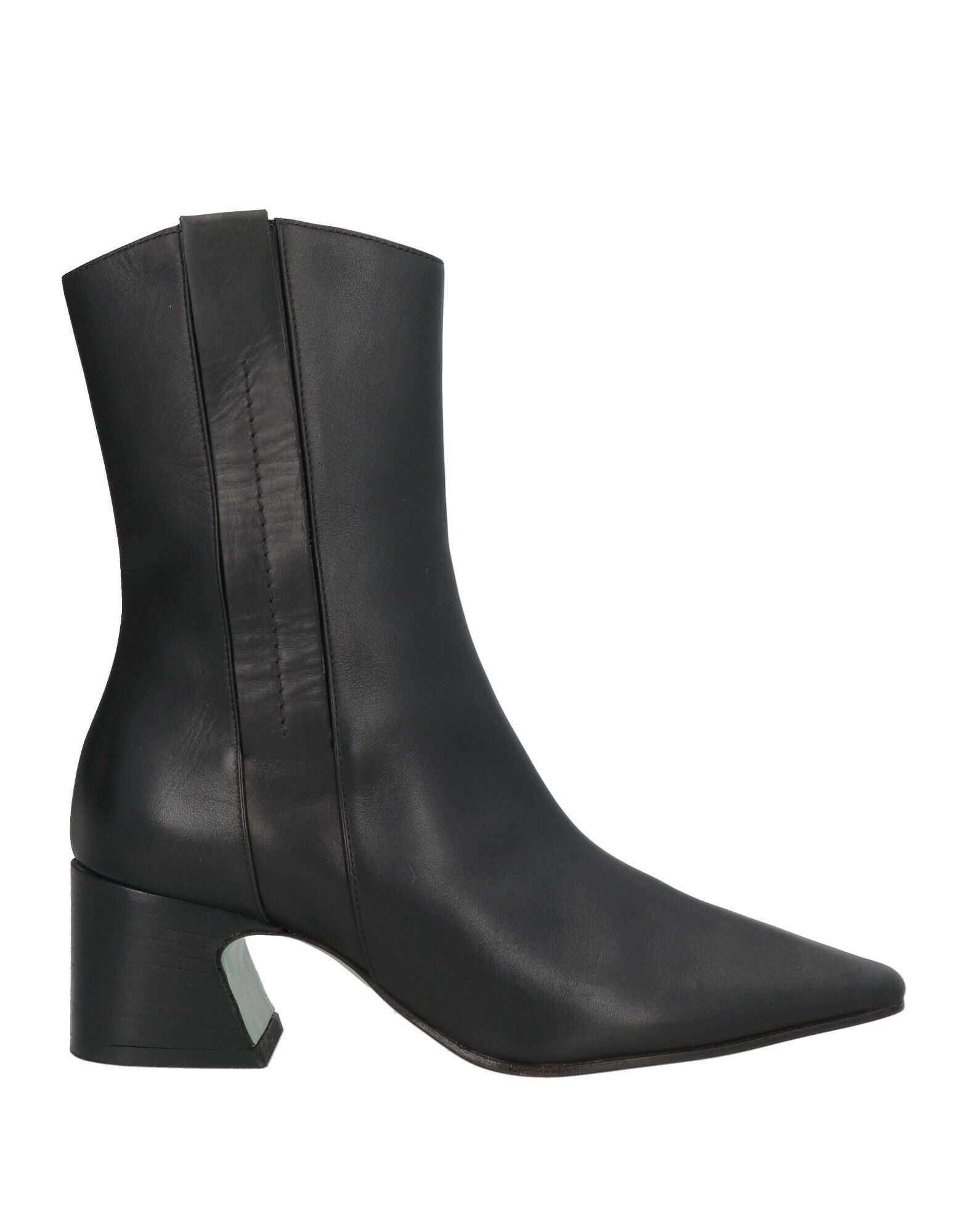PAOLA D'ARCANO - Ankle boots