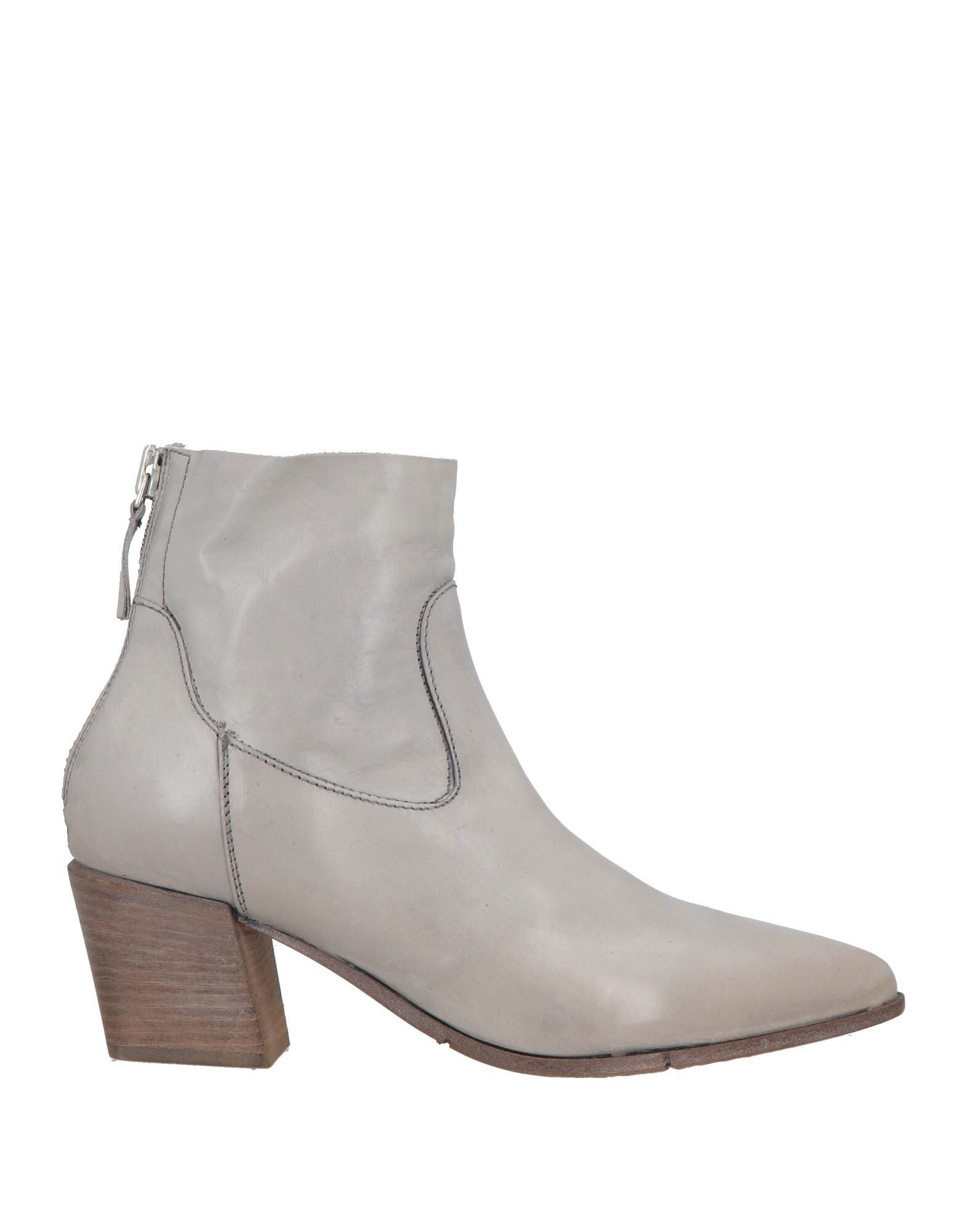 MOMA - Ankle boots