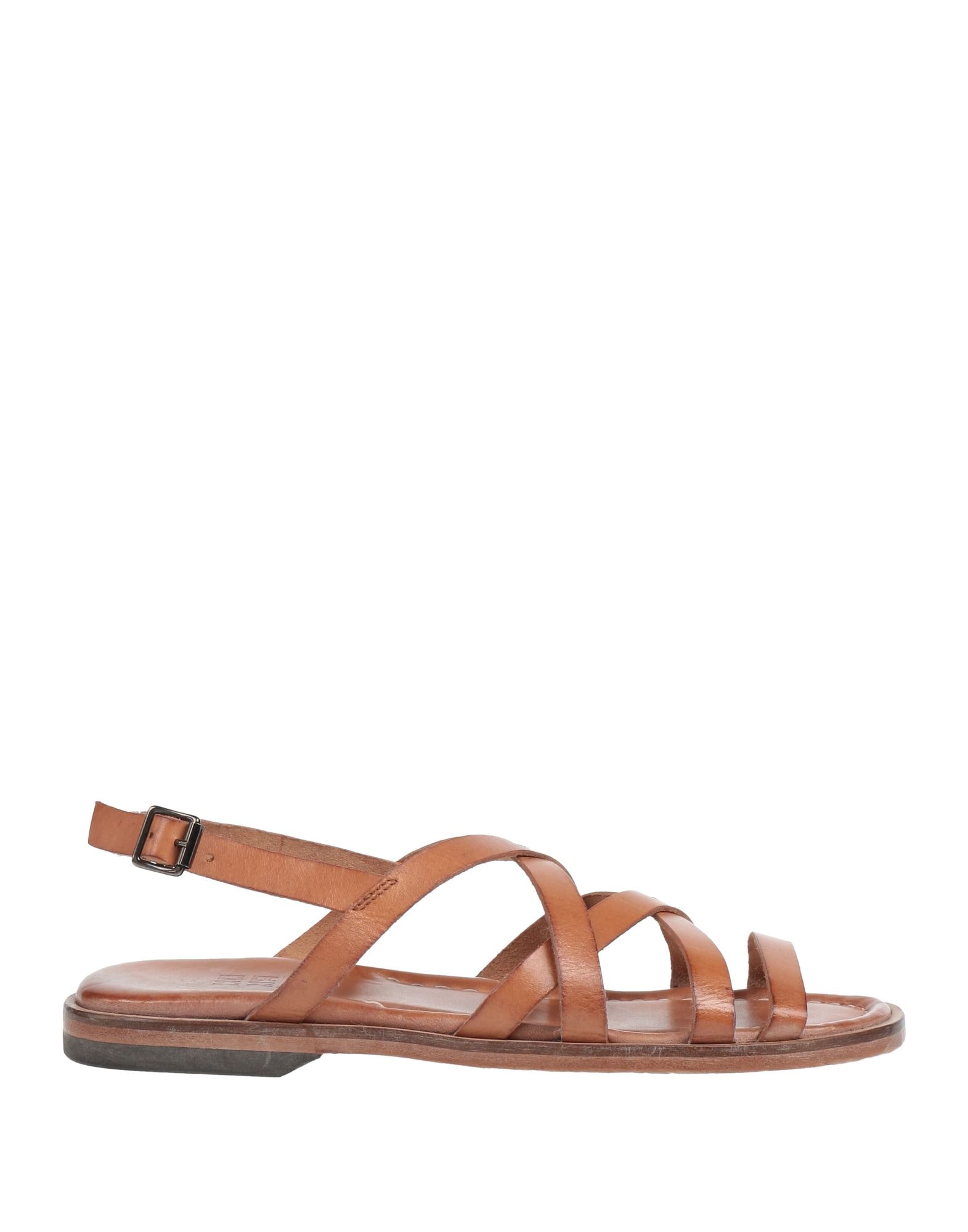 MOMA - Sandals